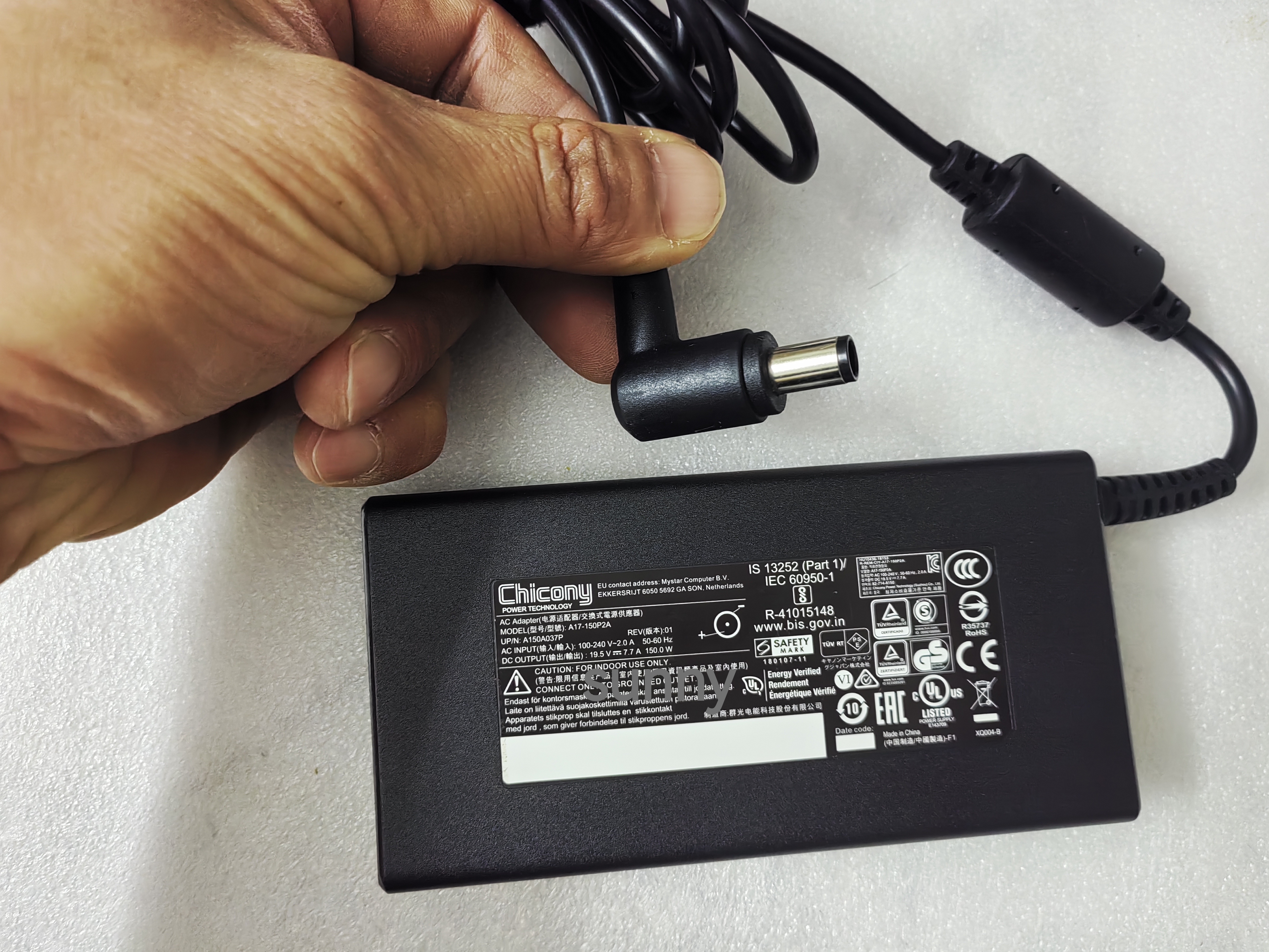 NEW OEM Slim Chicony 19.5V 7.7 - مراجعة Pc Gaming Msi وسعره