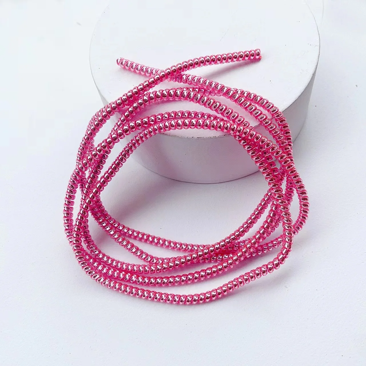 1.6m USB Cable Protector for i - مراجعة Cable Management Sleeve وسعره