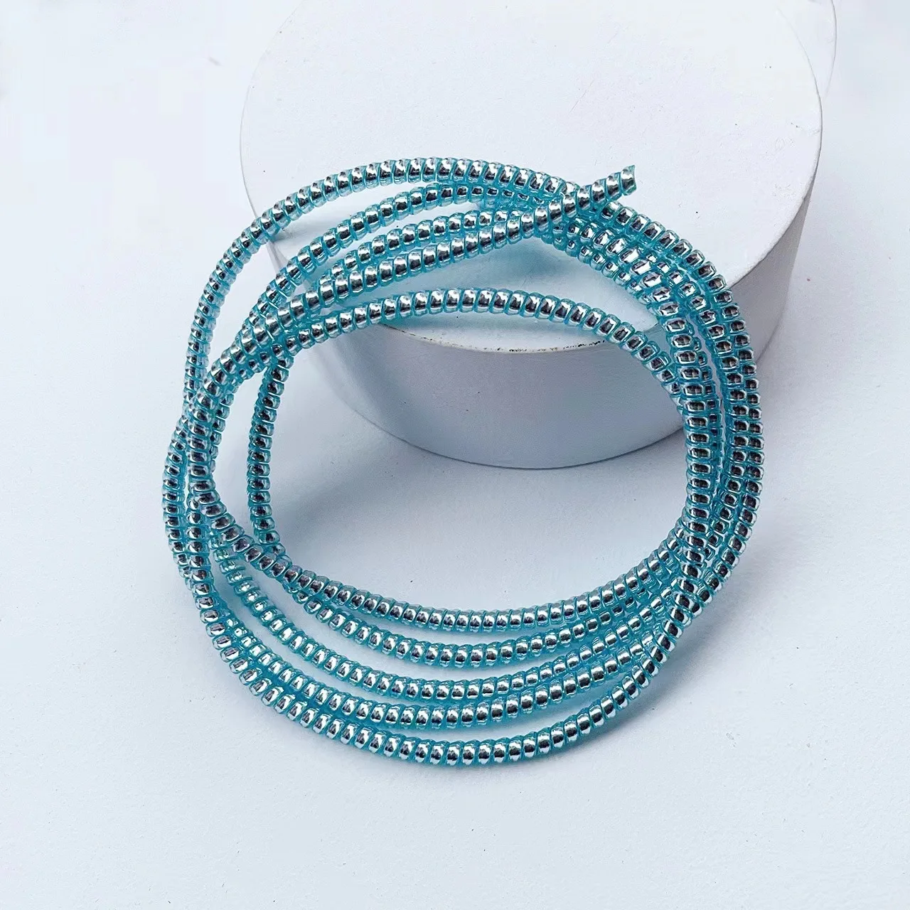 1.6m USB Cable Protector for i - مراجعة Cable Management Sleeve وسعره
